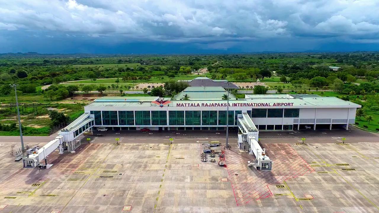 Sri Lankan 'ghost' airport draws 19 investor proposals